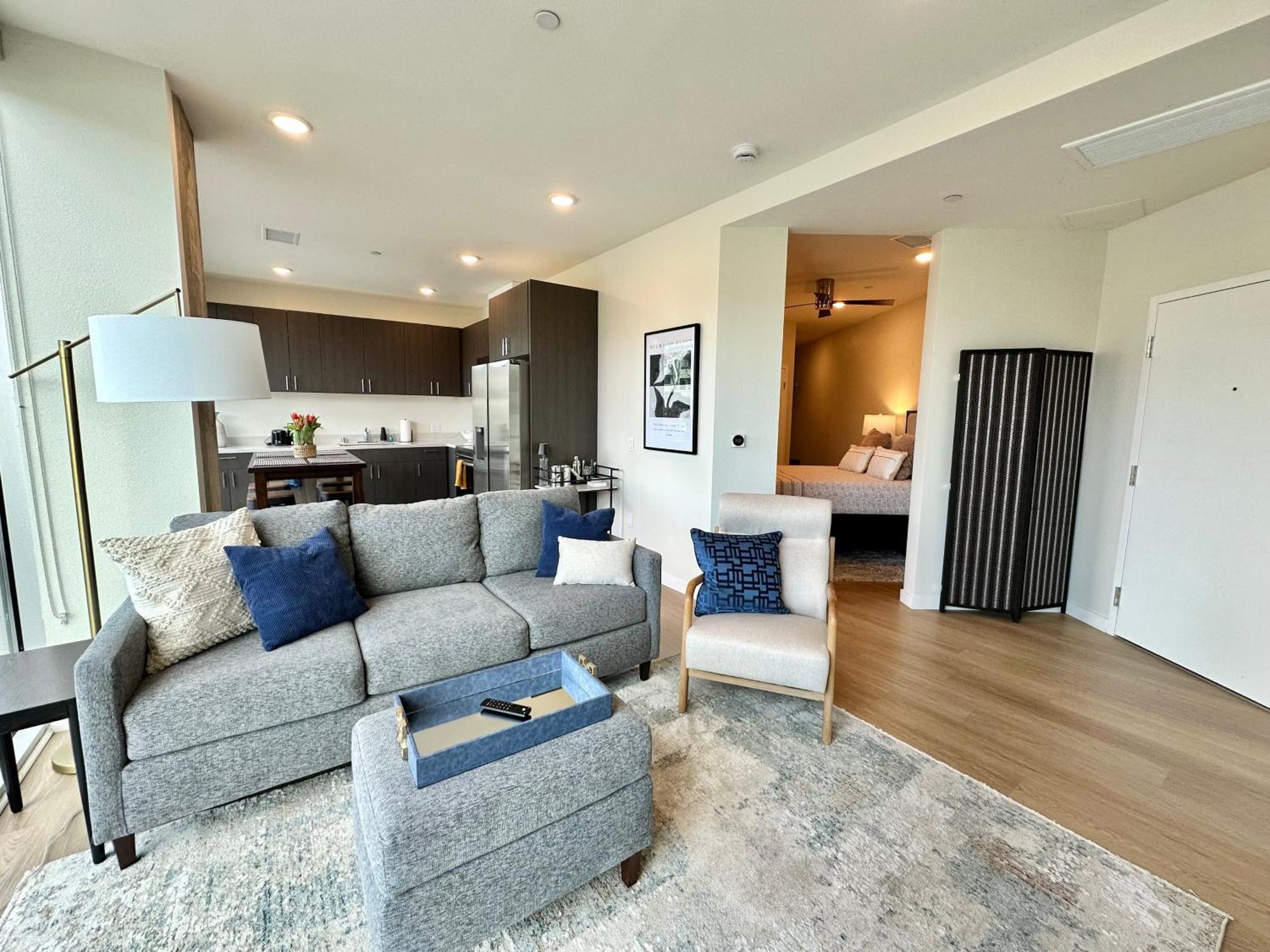 Nimitz Crossing Luxury Residences San Diego Phòng bức ảnh